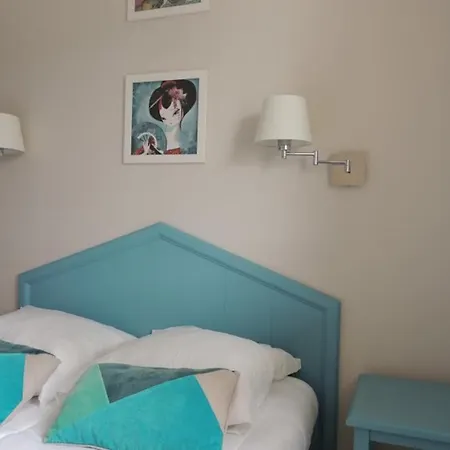 Cozy Apt With Terrace In Golfe Juan Vallauris